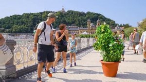 Bushman Prank_ Scaring Everyone in San Sebastiбn Beach !!! 2023