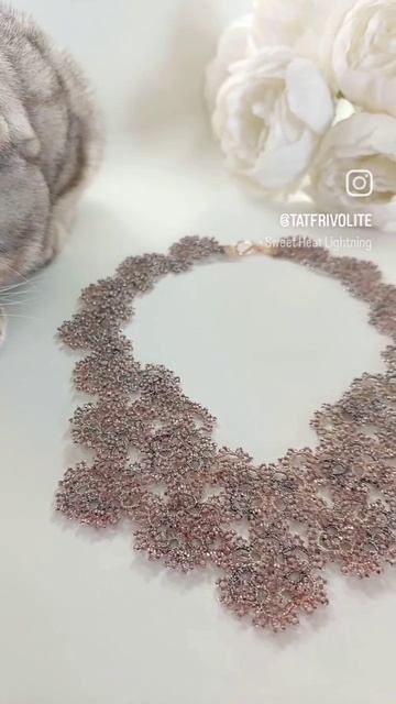 Колье фриволите кружево