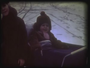 09. 1973 - Зеленоград - Площадь Юности - Зима - Егор в коляске