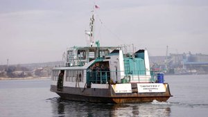 В Севастополе возобновил работу морской пассажирский транспорт