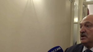 Сейчас на столе есть очень хорошее предложение по миру на Украине. Если украинцы его не примут,