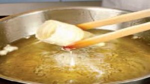 Кулёчки из лука-порея с морепродуктами