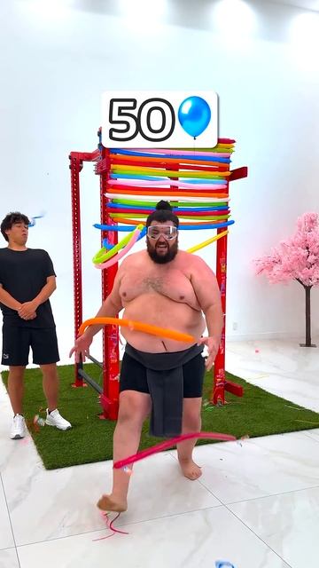 Сумоист против воздушных шаров смотреть онлайн