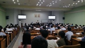 Занятие по русскому языку в Народном дворце учебы в Пхеньяне