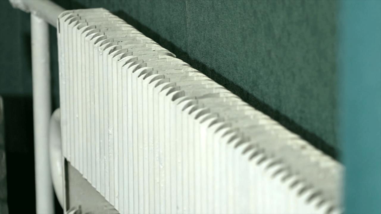 Россиянам объяснили, кто будет отвечать за протечку батарей отопления