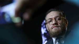 Макгрегор хочет $100 млн и 100 "золотых" виз за участие в боях UFC в Белом доме