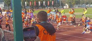 20.09.2025, г. Москва, СК "Лужники", детский забег 400 м. Первый забег Максима.