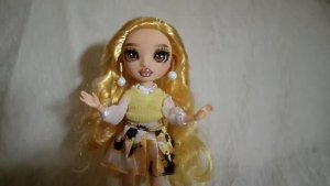 Обзор на куклу Рейнбоу Хай Шерил Майер Rainbow High Sheryl Mayer часть 1