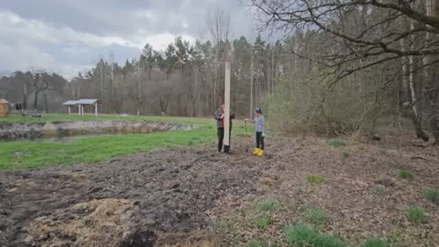 МЫ НА ХУТОРЕ УЖЕ ДВЕНАДЦАТЬ МЕСЯЦЕВ!