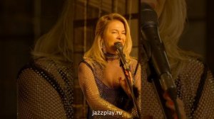 Jazzplay это джазовый коллектив, объединяющий традиции и новаторство. Наш сайт https://jazzplay.ru
