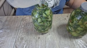 КВАШЕНЫЕ НАЧИНЁННЫЕ ЗЕЛЁНЫЕ ПОМИДОРЫ НА ЗИМУ.