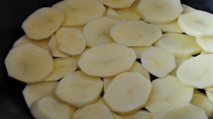 Картофельная запеканка в мультиварке Поларис