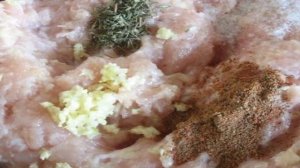 Куриный фарш с грибами