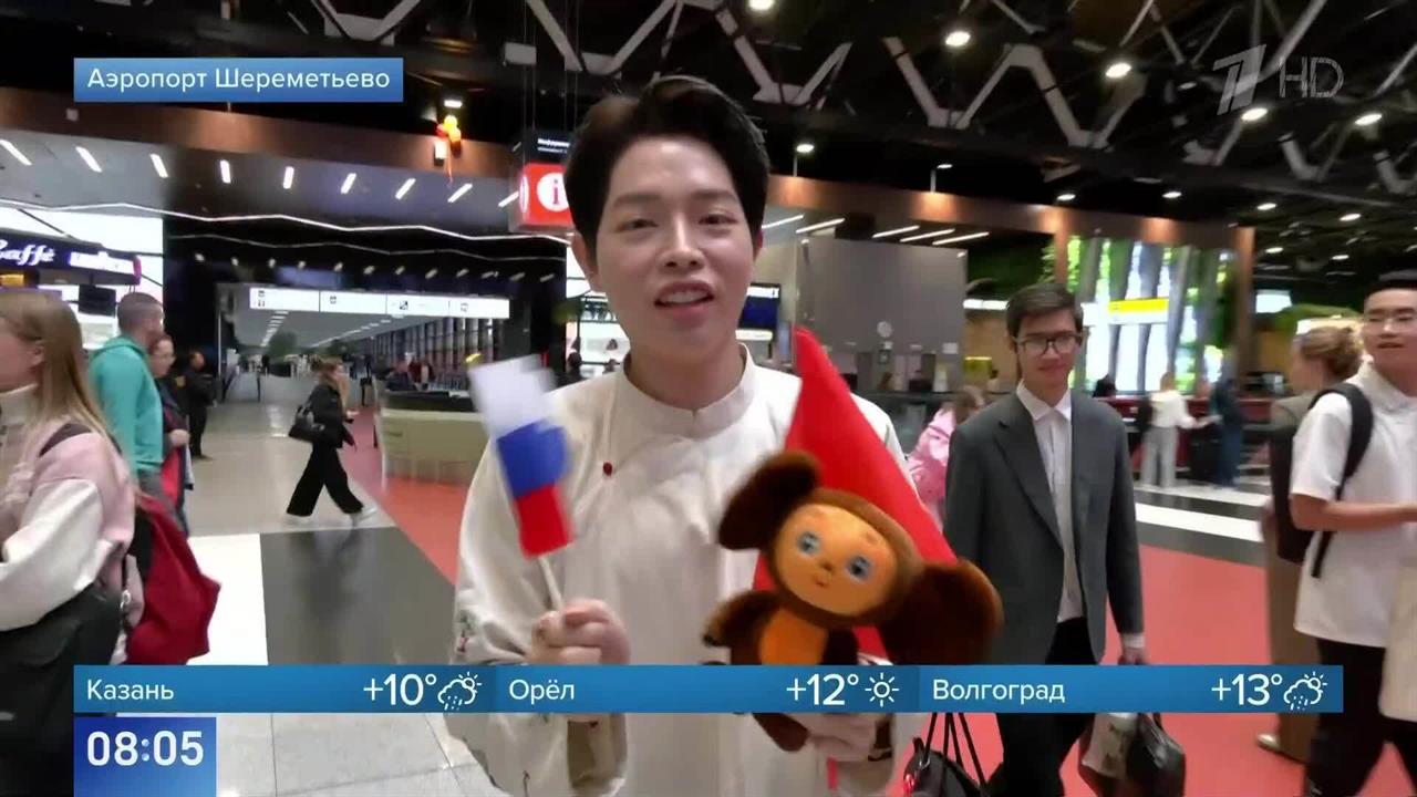 Улетел, но обещал вернуться: в Москве проводили победителя "Интервидения"