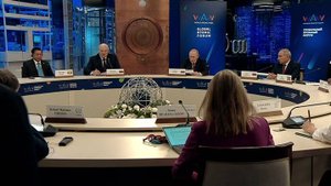 Путин: РФ к 2030 году запустит ядерную энергосистему замкнутого топливного цикла