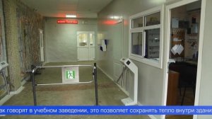 В Первоуральском политехникуме заменили входную группу и обновили холл на первом этаже