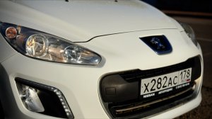 Peugeot 308, 1.6 at, с пробегом 123, в отличном состоянии
