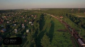 Грузовик столкнулся с поездом под Смоленском из-за проезда на красный свет