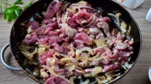 Классический бефстроганов из говядины