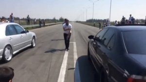 BMW M5 E39 vs Mercedes 210 E55 AMG