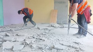 Демонтаж стяжки в квартире и офисе Москвы