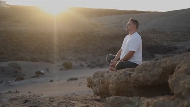 Возвращение ясного взгляда_ исцеление зрения через принятие видения _ Гипноз для коррекции зрения смотреть онлайн