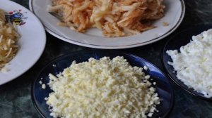 Куриный салат с грецкими орехами