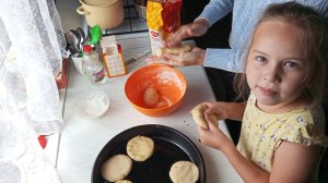 Про картошку в "мундирах".Печем печенье к чаю.