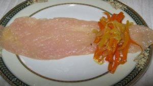 Куриный рулет с овощами