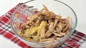 Куриный рулет в бутылке с желатином