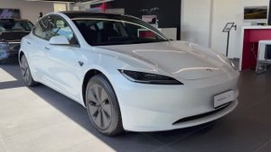 Tesla Model 3 2026 - Интерьер и Экстерьер