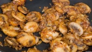 Куриный Бефстроганов