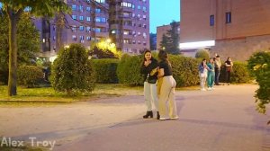 Bushman Prank Scaring Girls and Boys in Madrid !!!