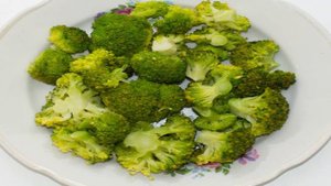 Морской коктейль с соевым соусом