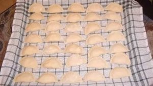 Вареники с вишней. Маринкины творинки. Всем МИРА и Добра!