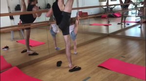 Моя растяжка (занятия в лагере Непоседы)