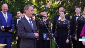 Писатель Захар Прилепин принял участие в открытии часовни памяти защитников Отечества в Барнауле