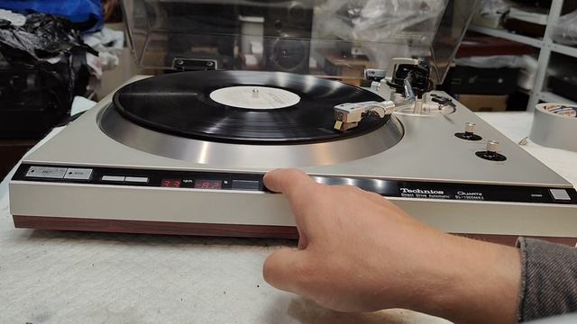 Technics SL-1300MK2 и Pioneer PL-A500S хорошие проигрыватели виниловых пластинок