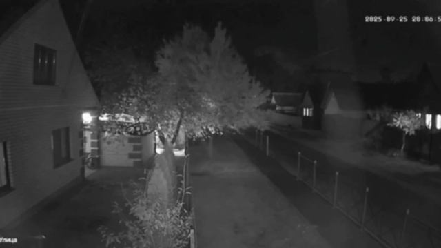 Целенаправленный массированный удар нанесли нацисты ВСУ по мирным жителям брянского поселка Белая смотреть онлайн