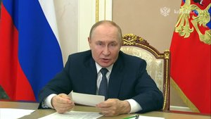 Владимир Путин призвал глав регионов привлекать в свои управленческие команды ветеранов СВО