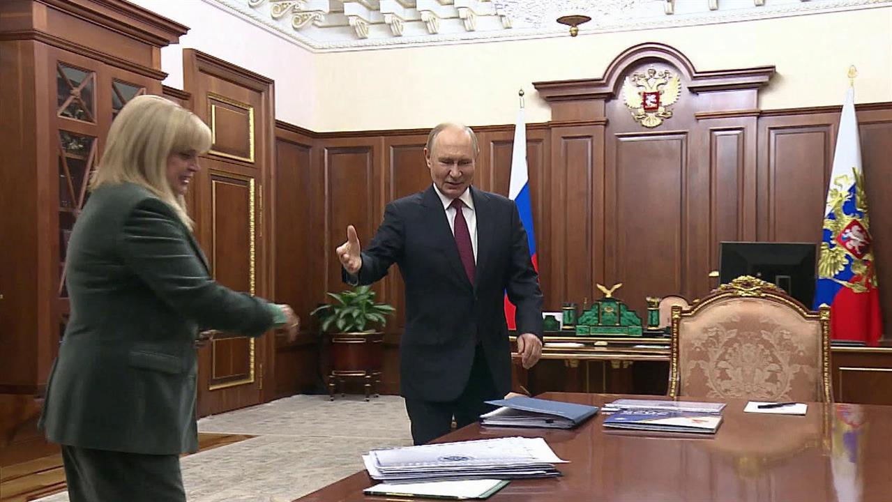 Владимир Путин накануне провел встречу с главой Центризбиркома Эллой Памфиловой