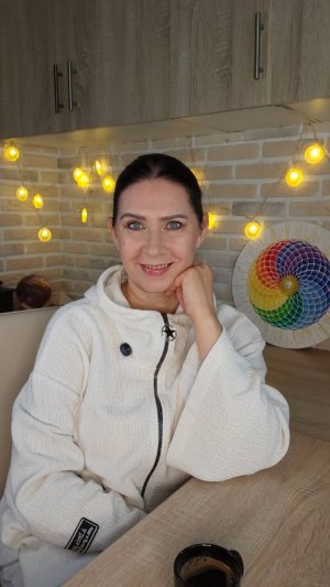 НЕПРЕКРАЩАЮЩЕЕСЯ УНЫНИЕ И ПОСТОЯННО УГНЕТЕННОЕ СОСТОЯНИЕ