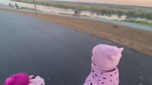 Ангелина гуляет в новом парке 50-летия Октября🛴Коломна