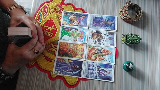 Нравится ли человеку в других отношениях?