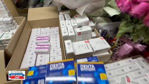 Посмотрите сколько необходимой медицины для ребят сегодня забрали из аптеки 😍😍😍