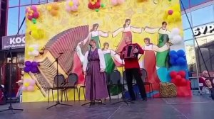 Песня: "От разлуки сердце стонет"...