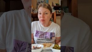 Мукбанг. Плов, закуска из кабачков, маринованные огурчики😋