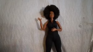 Обзор на Элли Пухлую брюнетку Барби Лукс в чёрном Barbie LOOKS