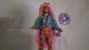 Обзор на Барби Экстра с розовыми косичками №10
