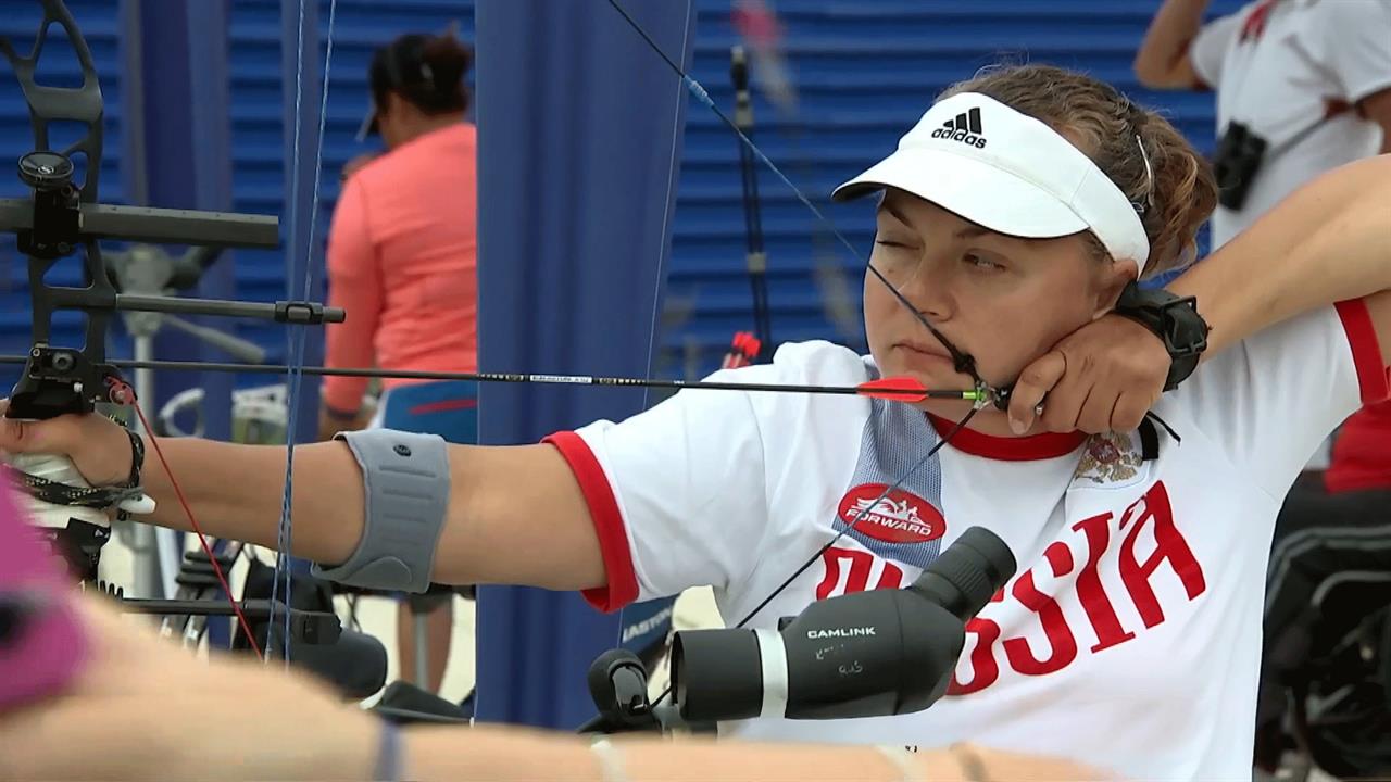 Российские паралимпийцы смогут участвовать в соревнованиях с флагом и гимном